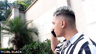 Novidade: Filmei meu namorado fuder a bucetinha da minha amiga japa safada, que acabou de entrar no porno, a danada leva jeito pra coisa em...