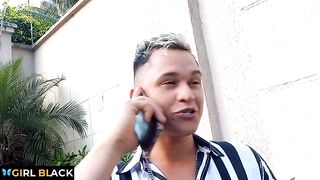 Novidade: Filmei meu namorado fuder a bucetinha da minha amiga japa safada, que acabou de entrar no porno, a danada leva jeito pra coisa em...