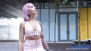 Daddy fucks Luna Legend