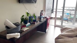 Comendo a Amanda Souza a gostosa e o amigo dela filmando tudo