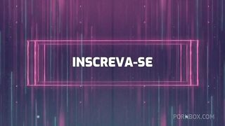 Peguei o digital influencer famoso