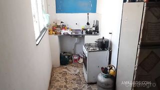Padrasto Descobre que minha enteada sapatao e a maior gostosa.