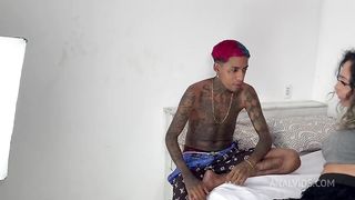 FAZ TANTO TEMPO QUE EU NAO VEJO A MINHA AMIGA NOVINHA TRANS. 19 ANOS FICOU LOUCA PARA DAR O CUZINHO PARA MIM