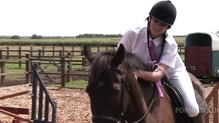 A Girl Greets A Man And Then Takes Him Aside For Some Hardcore Action