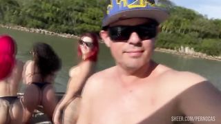 Suruba no barco com as ruivas e a morena