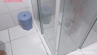 jennyfer no banho fica mas gostosa