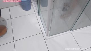 jennyfer no banho fica mas gostosa