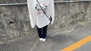 1週間ぶりに大◯生彼女とファミレスにご飯食べにデートした後に僕の部屋で適当にスマホいじっててなんかお互いシタくなってそのまま…。