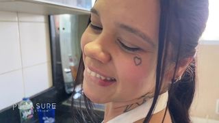 PADRASTO ESPERA EU TERMINAR A LOUCA JA TE SIRVO .