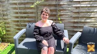 BETTY COMBINE PLAISIRS SAPHIQUES ET PRATIQUES HARD !