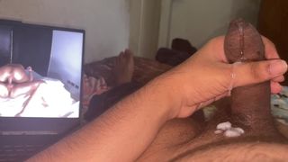 HOT GUY MASTURBATING WHILE WATCHING PORN