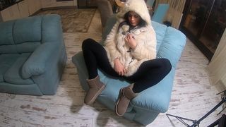 MILFYCALLA- FACE FUCK WHILE WEARING WHITE FUR COAT AND UGG BOOTS