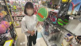 彼氏の部屋でお昼からいちゃいちゃしてそのままお互いムラムラしてきて…。