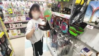 大◯生彼女と休みの日にドンキ行って適当買い物してドライブした後にお昼からいちゃいちゃしてそのままお互いムラムラしてきて…。