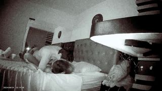 CACHANDO DE MISIONERO EN EL HOTEL - COMPLETO