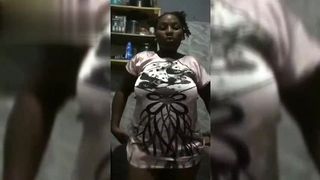 MUMMY TOOK OUT TIME TO MASTURBATE HER ANAL HOLE