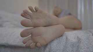 AMAZING FOOT FETISH MILF