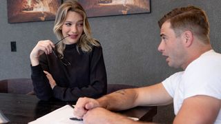 NYMPHO NERD KENNA JAMES GIVES CLASSMATE A PRACTICAL LESSON ON SEX ED GP3280