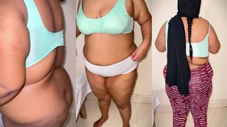 SAUDI BEAUTIFUL BIG ASS & HUGE TITS BBW HOT STEPSISTER BRAPANTY & HIJAB WEAR & WANT FUCK FROM STEPCOUSIN