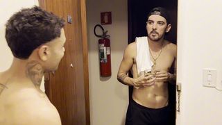 VIZINHO VEIO PEDIR ACUCAR E ACABOU LEVANDO CHA DE PIKA