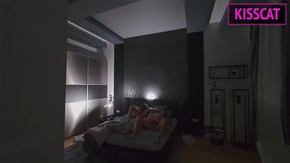 S5E3 BEHIND-THE-SCENES PT 3: STEP MOM & MATTHEW MEIER HEAT UP SHARE BED