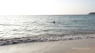 Public Blowjob On The Beach By Hot Latina