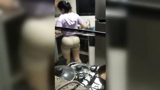 Que bueno PUTA es mi amiga le encanta chupar pene y cabalgarme encima luego se traga la leche