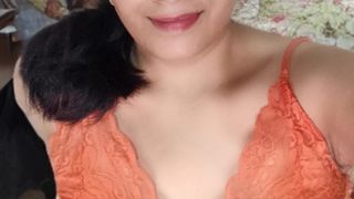 SEXY NISHA BHABHI FINGERED WITH EX-BOYFRIEND BY PUTTING CUCUMBER IN HER PUSSY