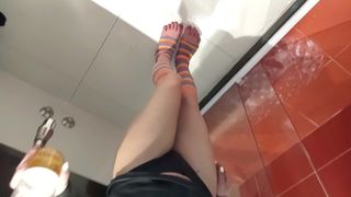 BEHIND THE SCENES URINATING, PEEING, PISSING, DRINKING, BIG-ASS BRUNETTE WITH BOYFRIEND DRESSED AS A WOMAN (SISSY)