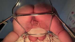 BBW HOOTERS CREAMY PUSSY SLUT RIDES DILDO ON CLEAR CHAIR