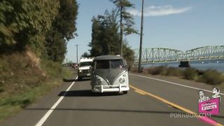 Prinzzess takes control over KC and Elise as she tells them how to play with each other