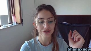 SHANAXNOW NOSE FETISH EATING BOOGERS PRESS NOSTRILS MOANING