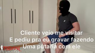 CLIENTE GOSTOSO QUIS PUTARIA COMIGO DEPOIS QUE EU SAI DO BANHO DA MINHA CASA.