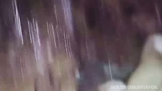 Cliente paga para realizar fetiche de fuder com esposa enquanto corno Assiste