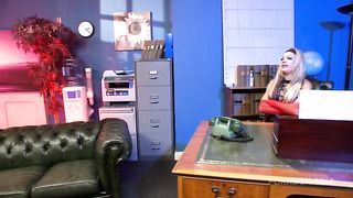 she's heard wonderful things about lesbo