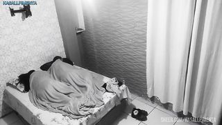 Ladrao invade residencia, estupra casada sem camisinha, goza dentro e sai sem pertence algum.