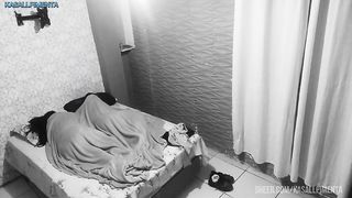 Ladrao invade residencia, estupra casada sem camisinha, goza dentro e sai sem pertence algum.