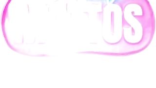 Caiu na net video da minha esposa me traindo com vizinho de 18 anos