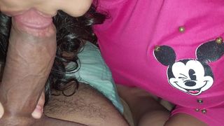 SUCCION EXPERTA! ¡MAMADA RAPIDA Y SENSUAL EN PRIMER PLANO CON CORRIDA ENORME!