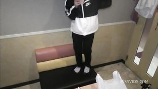 大◯生彼女とカラオケでハラハラしながらプライベートなえっちするカップル。