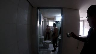 FUDENDO NO BANHEIRO DA OBRA