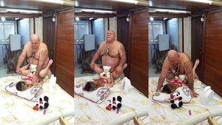 NOVINHA TARADA TRANZOU TANTO QUE CHEGOU ESCORRER GOZADA NAS PERNAS