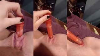 PREGNANT PUSSY CREAMS ALL OVER VIBRATOR