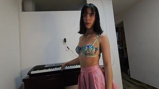 THE YOUNG AND BEAUTIFUL LAURA IN A SKIRT IS FULL OF SEMEN AND SWALLOWS THE SEMEN OF EXCITEMENT.