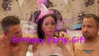 BIRTHDAY PARTY GIFT - CHARLEY-LEE