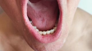 COLOMBIANA SABRINAFOXY DEEPTHROAT ATADA DE MANOS. GARGANTA PROFUNDA, ARCADAS, SABOREO Y TRAGO LECHE