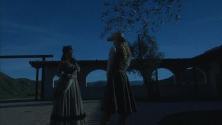 OUTDOOR FUCK IN THE FAR WEST FOR TAYLOR RAIN