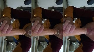 ASI ME GUSTA PONER EL CONDON PARA QUE ME PENETREN