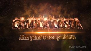 Corno bi primeiro pede brinquedinho no cuzinho depois chama amiga TRANS para fazer um menage