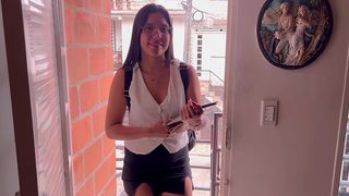 INOCENTE UNIVERSITARIA VINO A ESTUDIAR Y TERMINO FOLLADA COMO PUTA POR SU COMPANERO